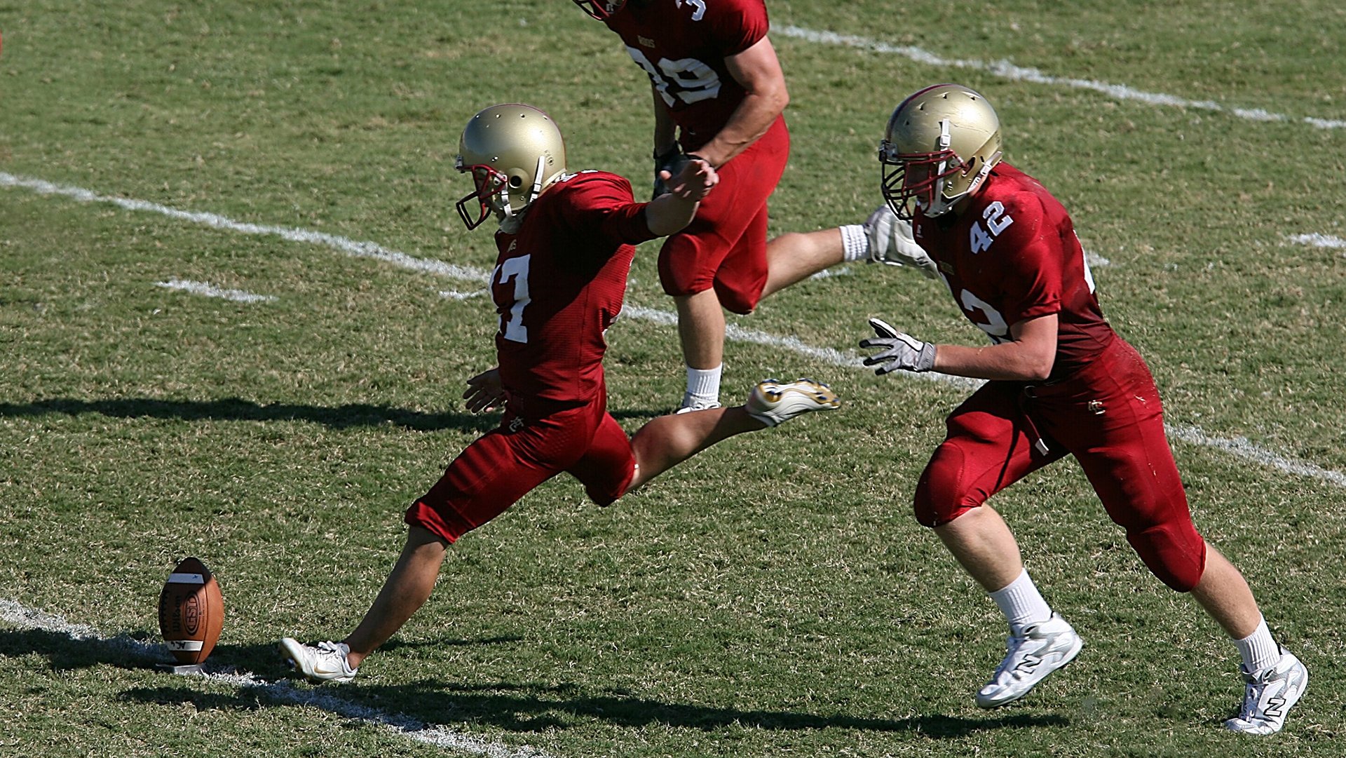 利物浦进攻端多点开花,红军气势如虹,44场422天不败金身终结,但利物浦的进击还会继续